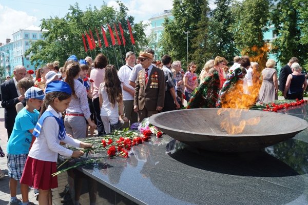Город Дзержинск Нижегородской области вечный огонь