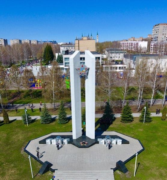 Монумент Победы Нижнекамск