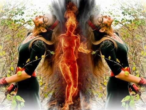 Ты соткана из огня