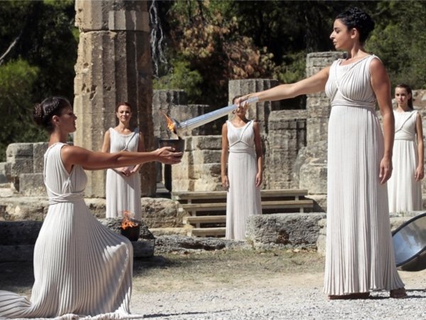 Греция Олимп зажжение огня