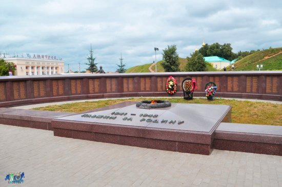 Мемориал вечный огонь Дмитров