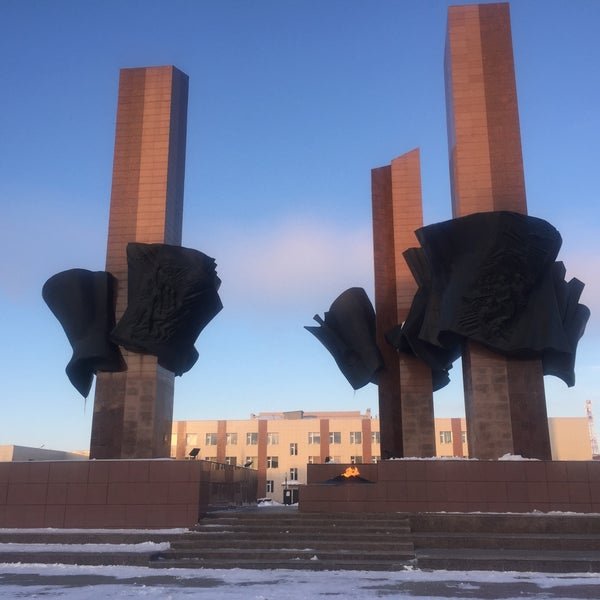 Мемориал памяти новый Уренгой