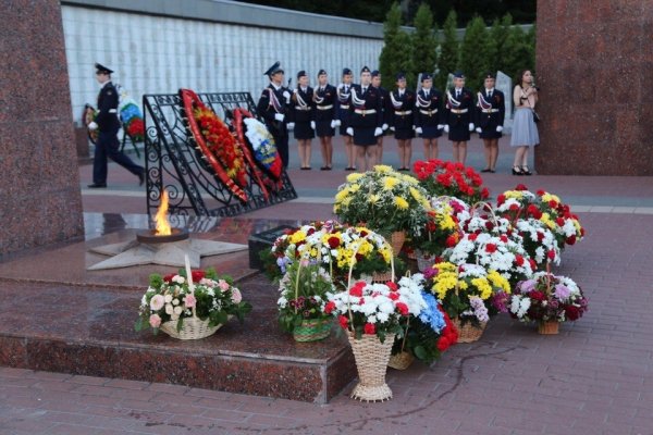 Памятник вечный огонь Липецк