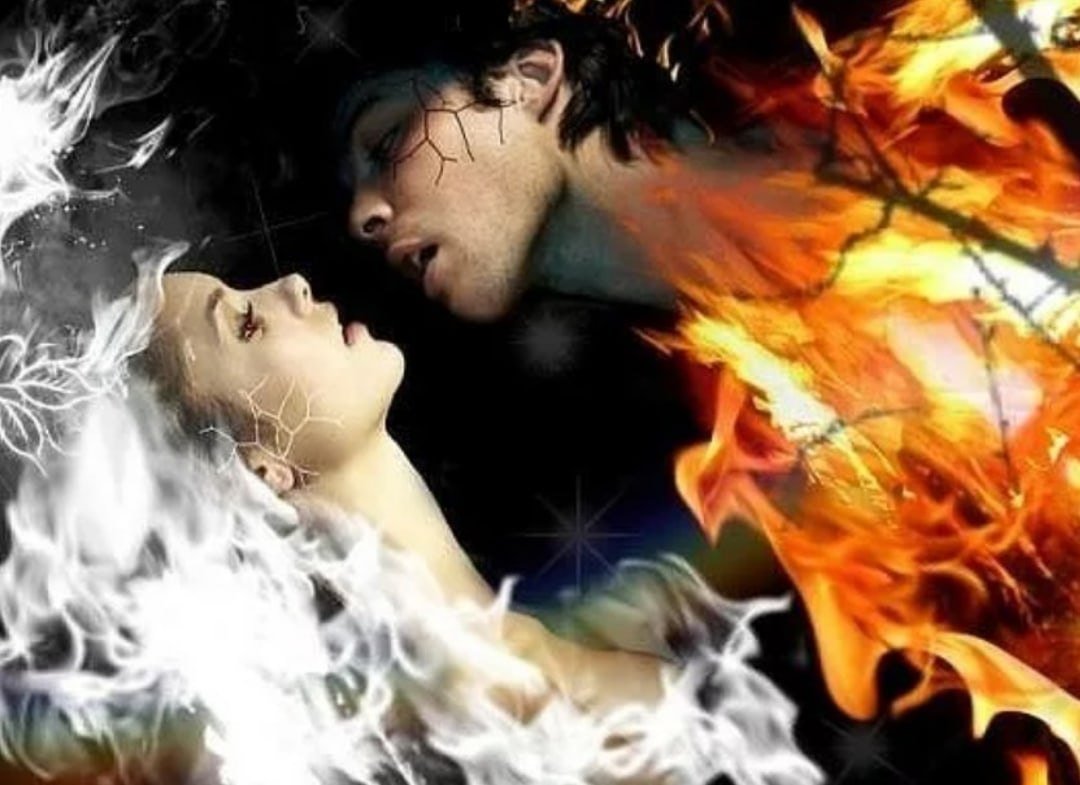 Сердце кипит. Мужчина и женщина в огне. Огонь и лед мужчина и женщина. Страсть огонь. Огонь и вода любовь.