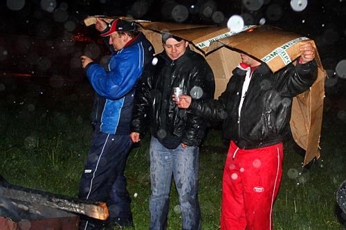 Пикник в дождь