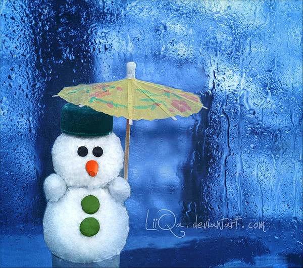 Снеговик под дождем