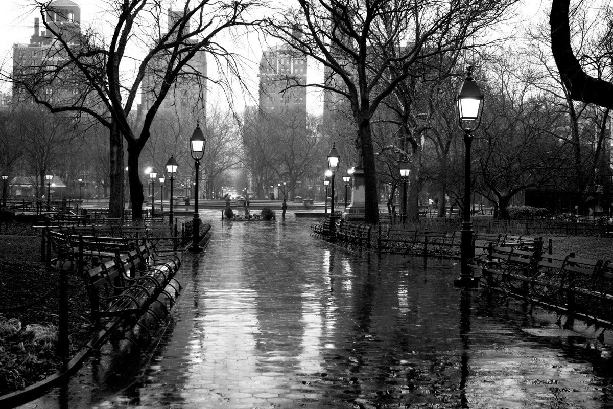 Мрачный серый день. Серая осень город. Дождь серость. Осень в городе. Дождливый город.