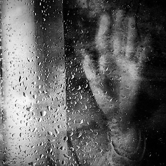 Дождь за окном
