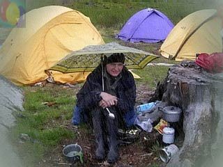 Поход в дождь