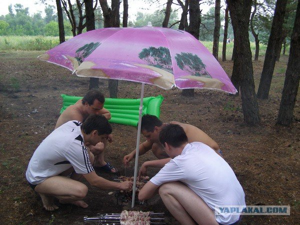 Шашлык в дождь