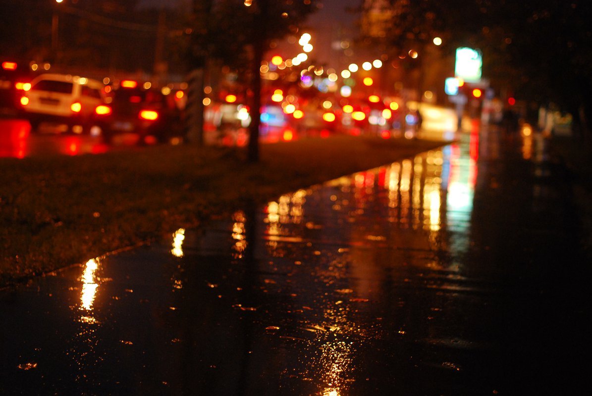 Сегодня ночь дождь есть. "Дождливый вечер". Дождь ночью. Дождливый вечер в городе. Дождливая ночь.