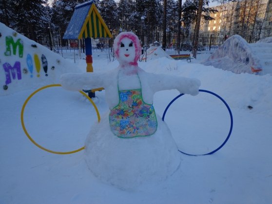 Украшение зимнего участка в детском саду