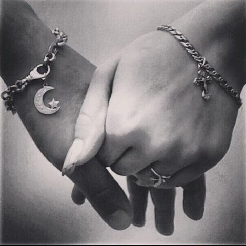 Крестик и полумесяц