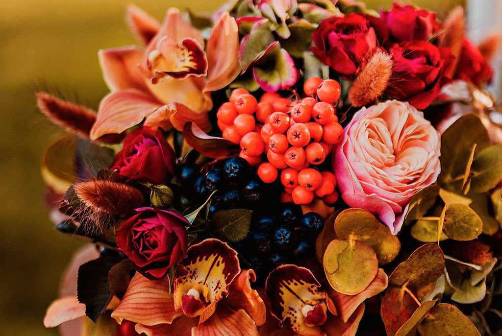 Осенний букет цветов — композиции из цветов в осенних тонах — осенняя флористика — Зверобой