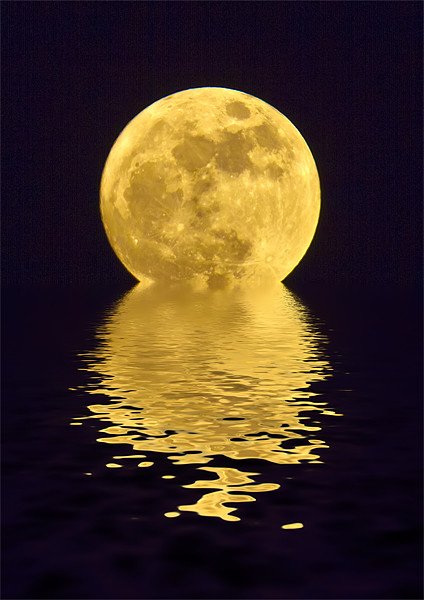 Золотая Луна