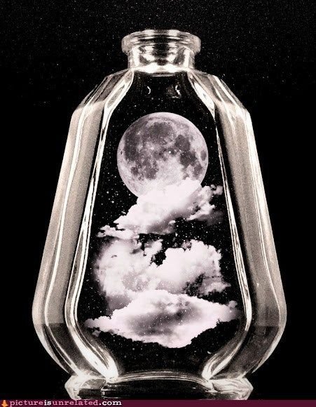 Луна в бутылке