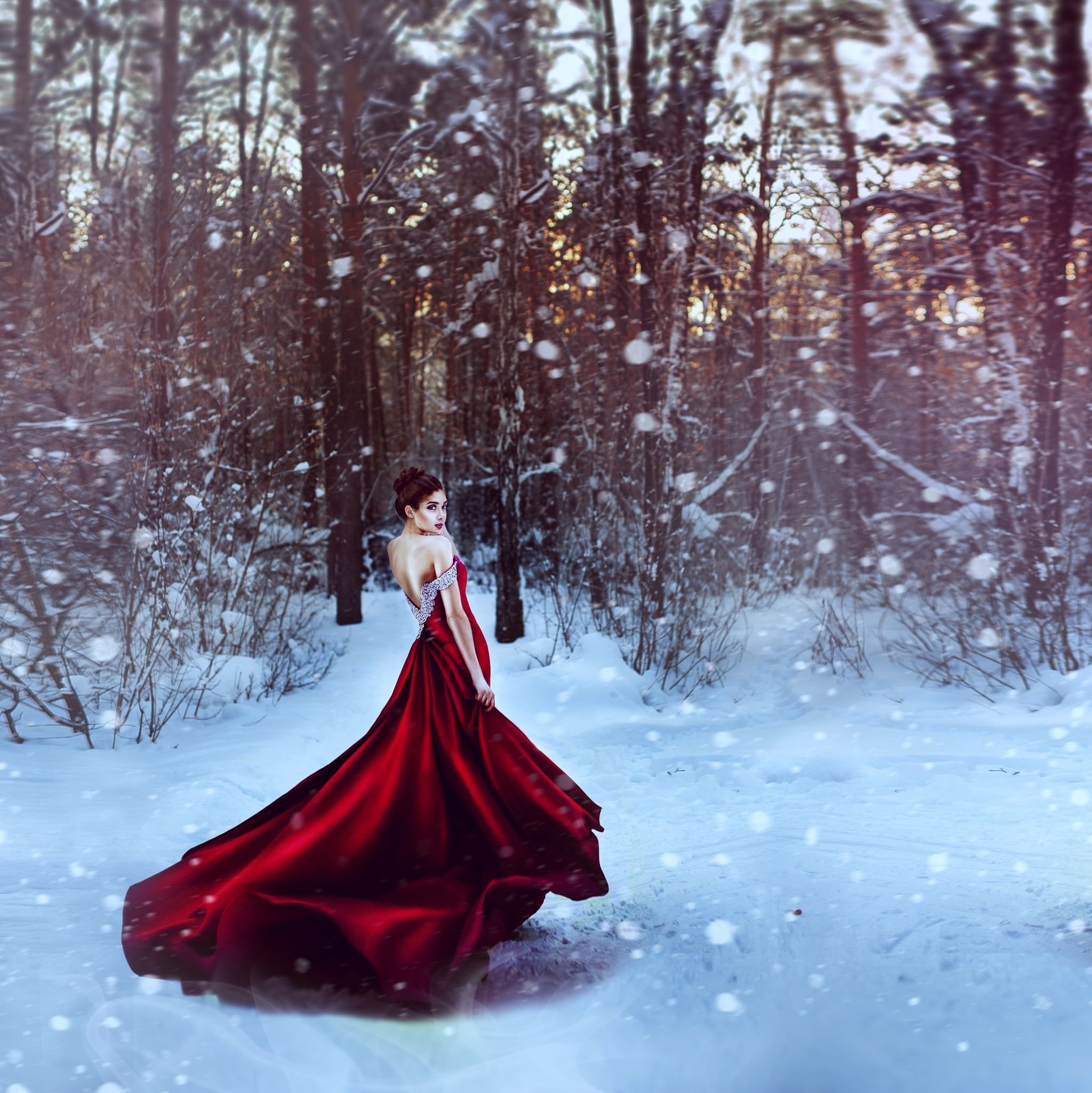 Зимняя фотосессия в Красном платье