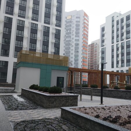 Панова парк двор