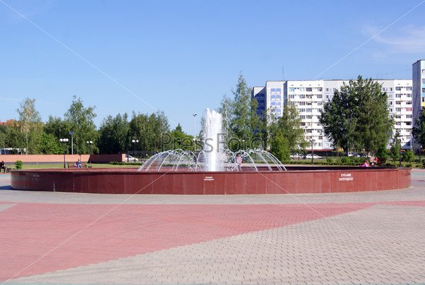 Фонтан парк Нефтехимиков Нижнекамск