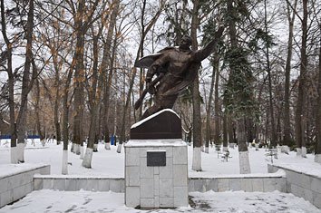 Памятник Александру Матросову Анжеро Судженск