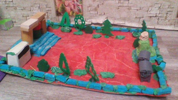 Парк из пластилина