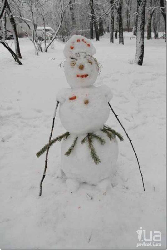 Глупый снег. Смешные Снеговики. Снеговик из снега. Снежная баба. Оригинальные Снеговики из снега.