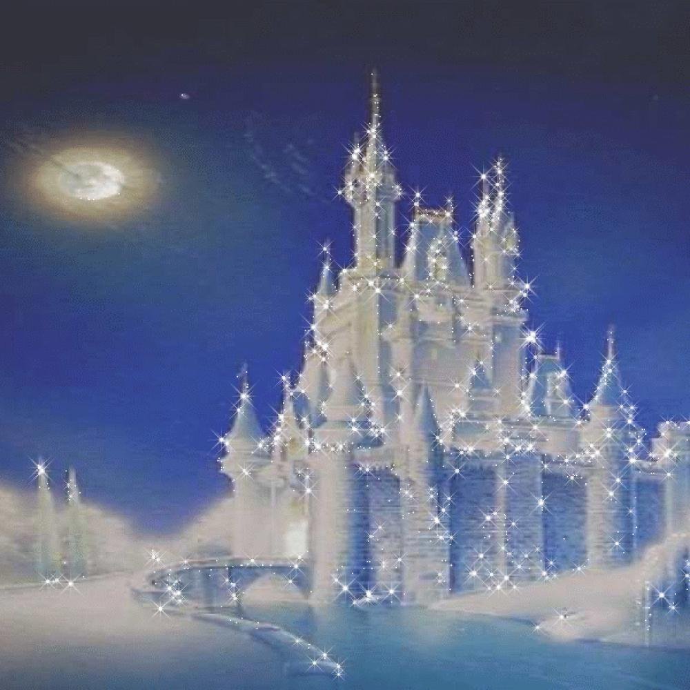 Как называется большой ледяной дворец снежной королевы. Замок снежной королевы остров мечты. Ледяной дворец снежной королевы. Хроники Нарнии ледяной дворец. Сказочное королевство снежной королевы.