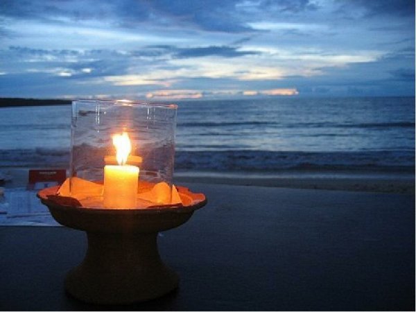 Память море свеча