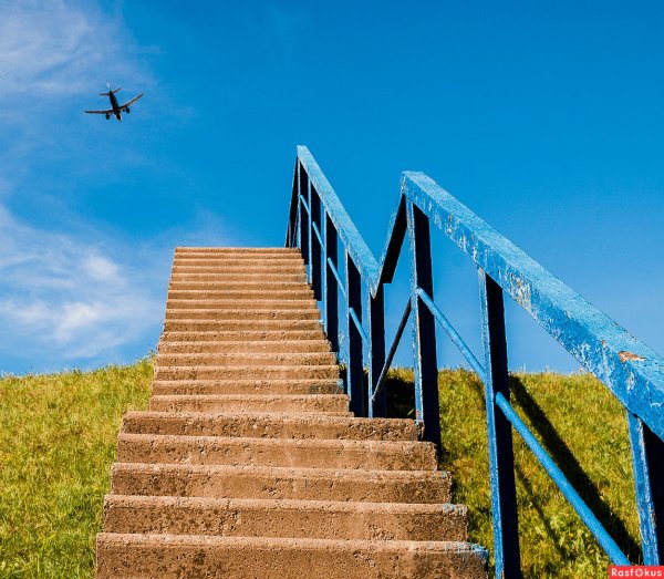 Белая лестница в небо