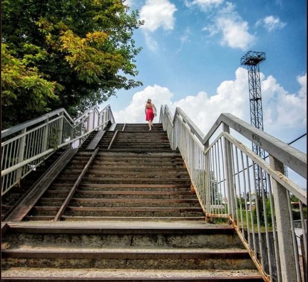 Лестница из облаков