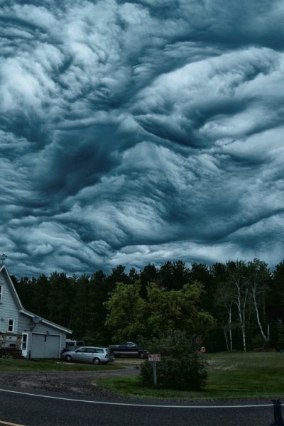 Undulatus asperatus облака
