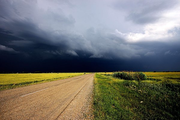 Надвигающиеся тучи