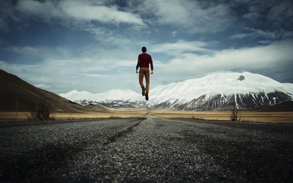 Человек на лестнице в небо