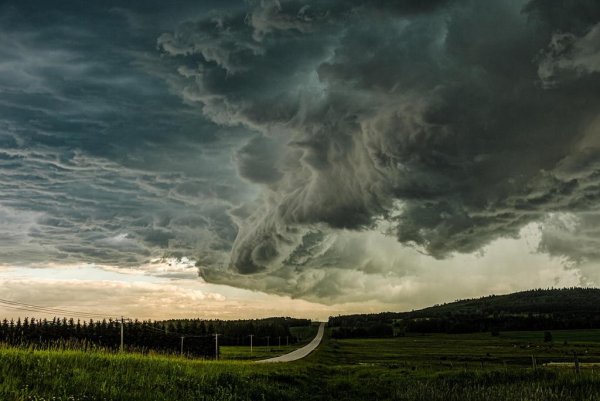 Тяжелые облака