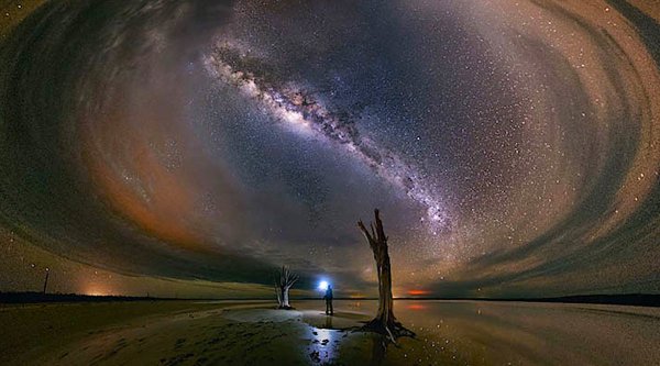 Необъятный космос