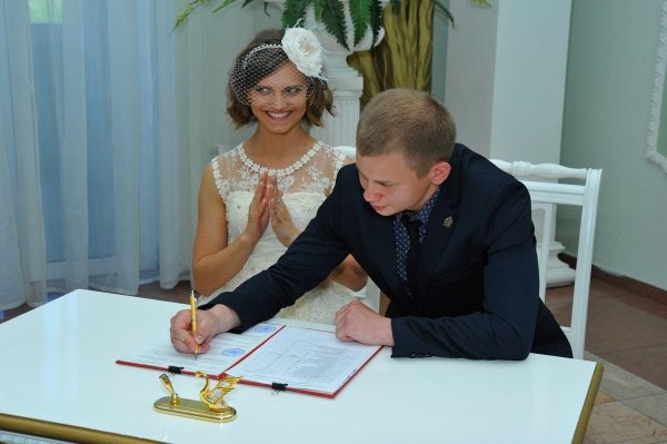 Венчание церемония в церкви кольца