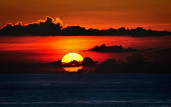 Заходящее солнце