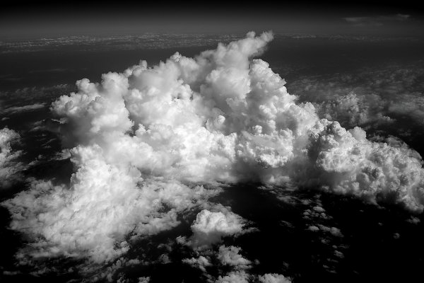 Черные облака