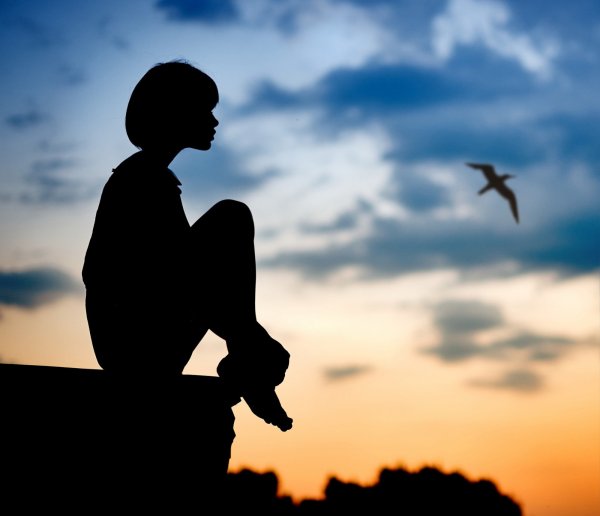 Тень женщины