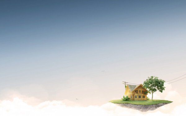 Дом на фоне неба