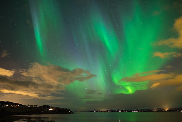 Северное сияние небо