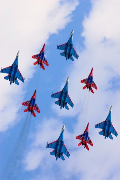 С 23 февраля мирного неба