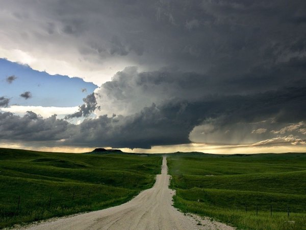 Пасмурный пейзаж