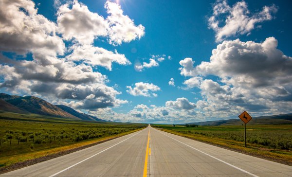 Дорога уходящая вдаль