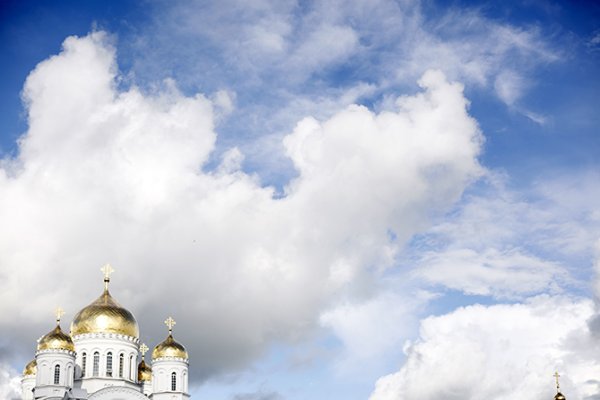 Сызрань храм голубые купола