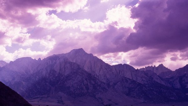 Ins Vintage Mountain Wallpaper