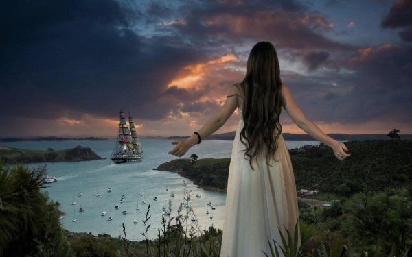 Девушка на скале арт