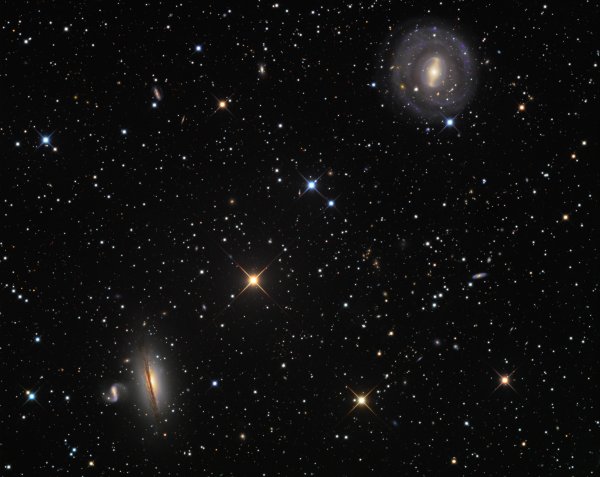 Галактика NGC 5078