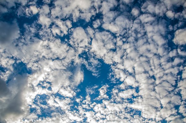 Облака снизу