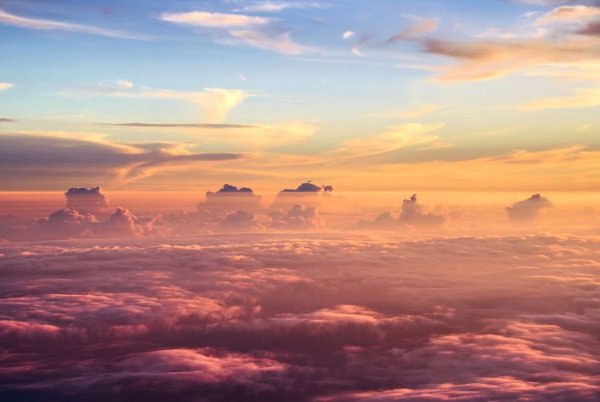 Облака снизу